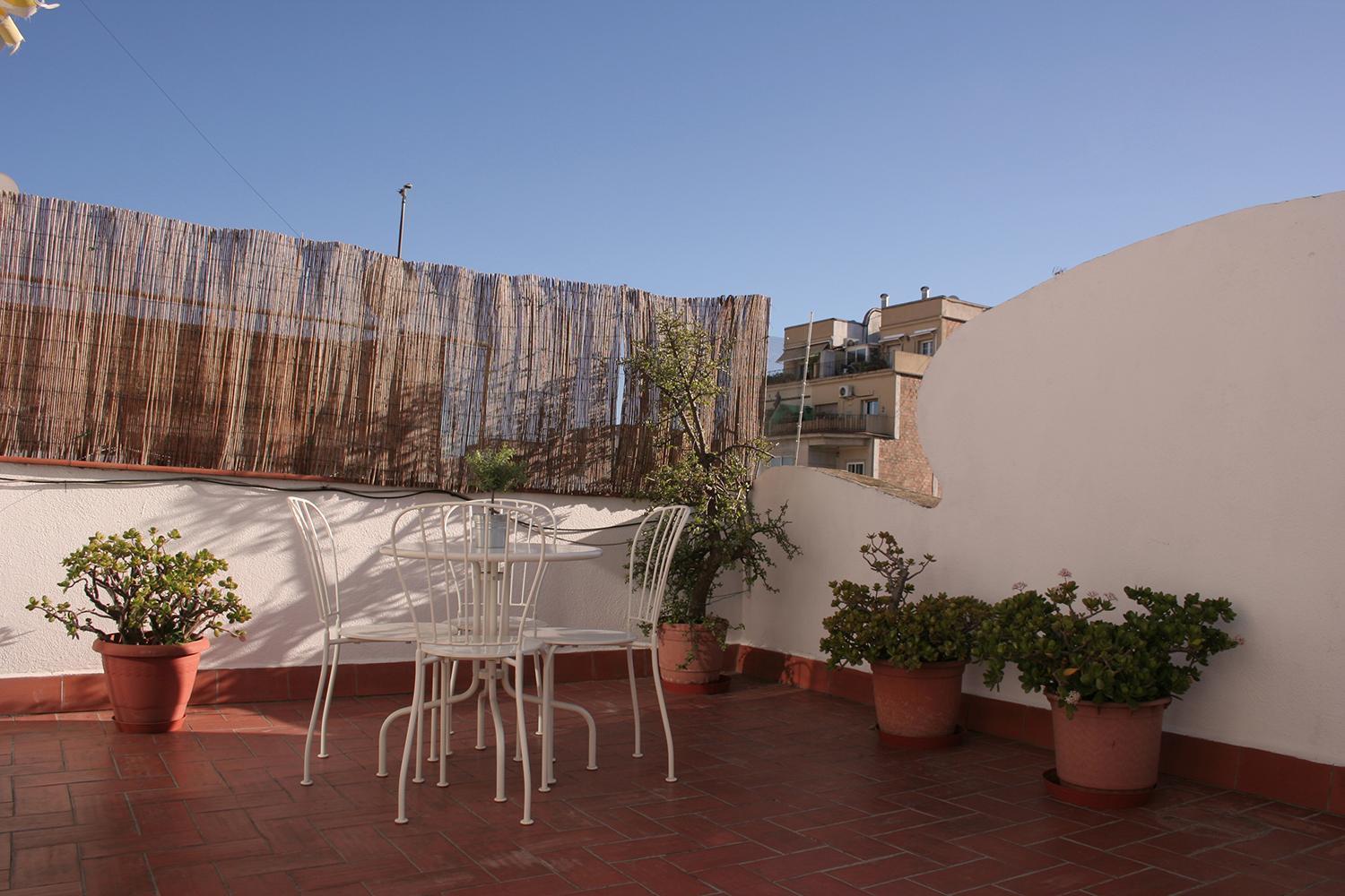Lovely Apartment With A Terrace บาร์เซโลนา ภายนอก รูปภาพ